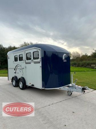Image 1 of Cheval Liberte Maxi 4 With Tack Room Ramp/Barn Door & Spare