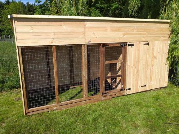 Image 4 of 12ft x 4ft x 5'6'' dog kennel and run