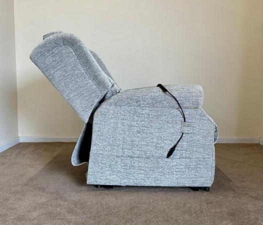 Image 22 of COSI ELECTRIC RISER RECLINER DUAL MOTOR CHAIR GREY DELIVERY