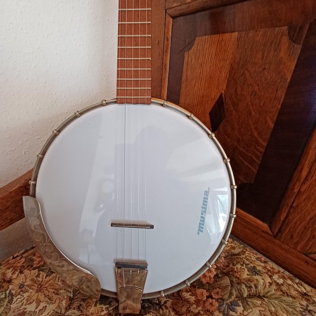 Preview of the first image of Musima 5 string Banjo for sale.