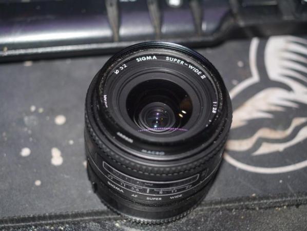 Image 1 of Sony Alpha SLT-A77V Prosumer digital Camera
