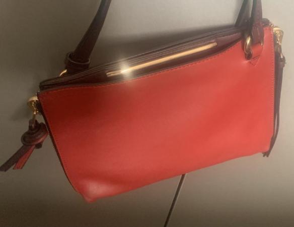 Image 2 of Ladies handbag with 2 strap