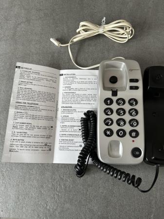 Image 3 of Geemarc Silver Corded Telephone