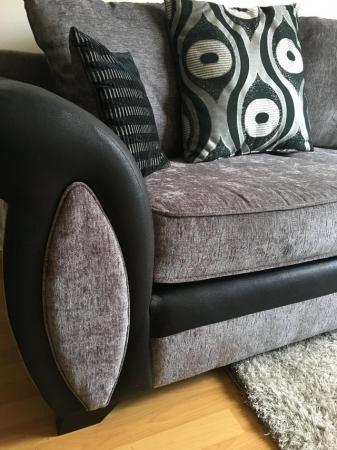 Image 3 of 2 Seater sofa plus cushions - like new