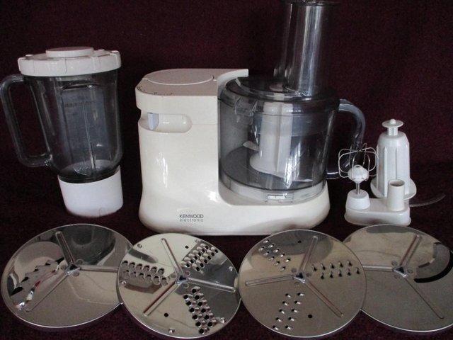 Preview of the first image of KENWOOD ELECTRONIC FOOD PROCESSOR / MIXER..