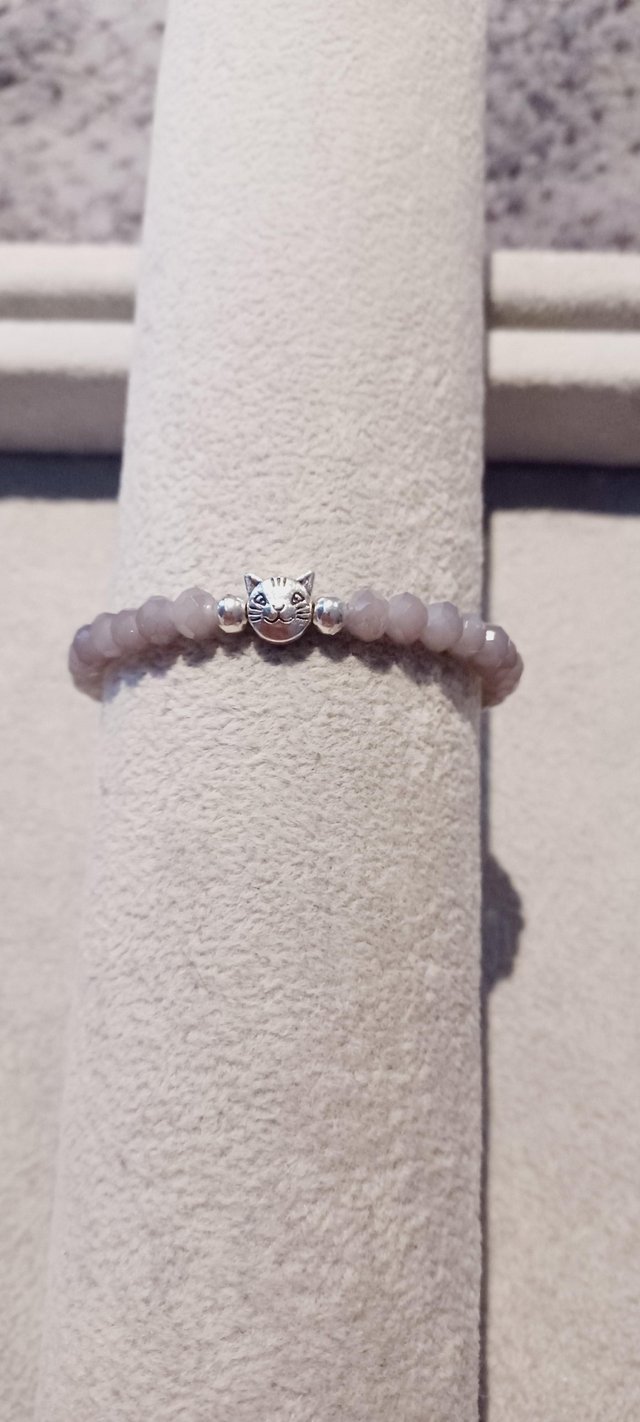 Preview of the first image of Meow Cat spacer bracelet.
