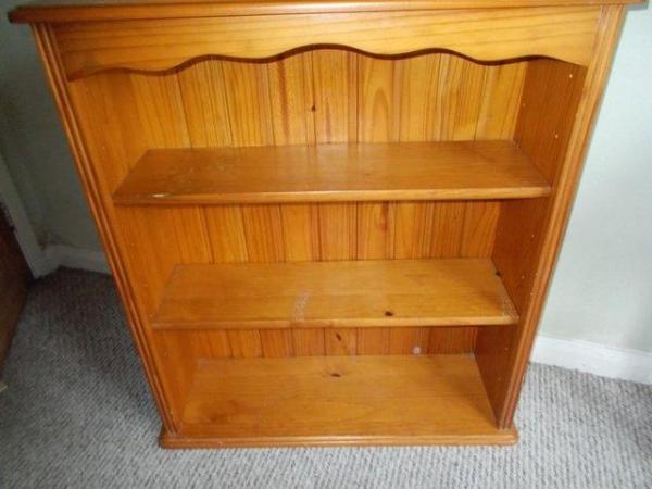 Image 1 of Pine chunky bookcase with 2 adjustable shelves