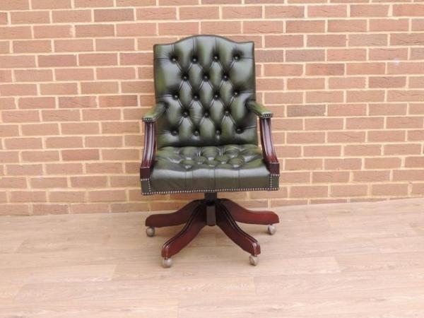 Image 2 of Gainsborough Chair on Shepherd Castors (UK Delivery)