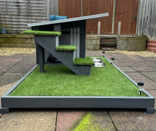 Image 2 of Modern Dog House with Artificial Grass Platform and Roof