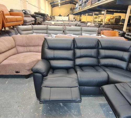 Image 4 of La-z-boy Staten black leather electric recliner corner sofa