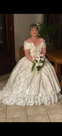Image 1 of Ivory satin wedding dress simply beautiful