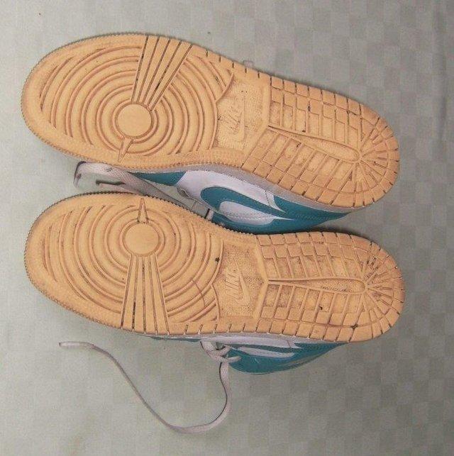 Preview of the first image of NIKE Jordan trainers size 5.5 Boys.