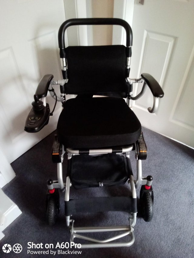 Preview of the first image of IOGO Power Chair, like new.