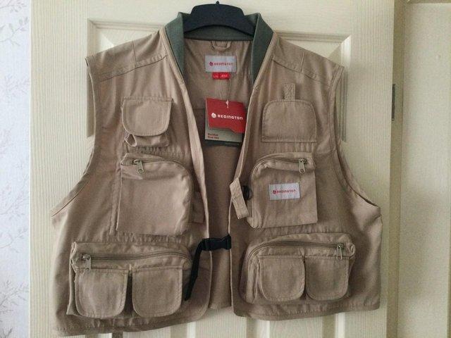Preview of the first image of Redington Blackfoot River Fishing Vest. L/XL.