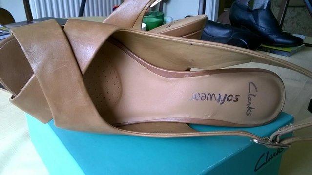 Image 3 of CLARKS all leather sandals  - size 39/6