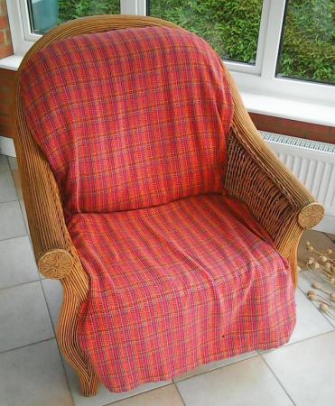 Image 3 of Large Wicker Chair with cushions