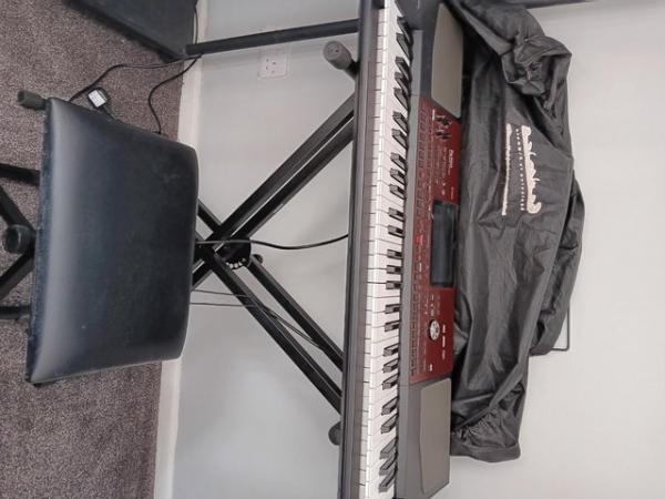 Image 1 of KORG PA700 KEYBOARD WITH STAND