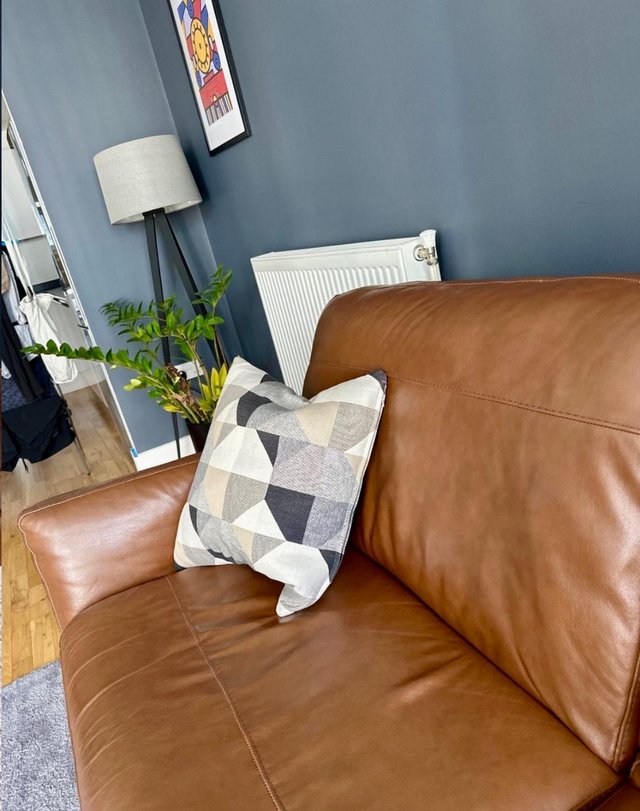 3 Seater Brown-cognacLeather Sofa, perfect condition