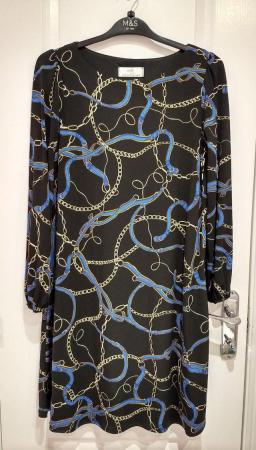Image 3 of New with Tags Wallis Petite Black Chain Print Dress Size 8