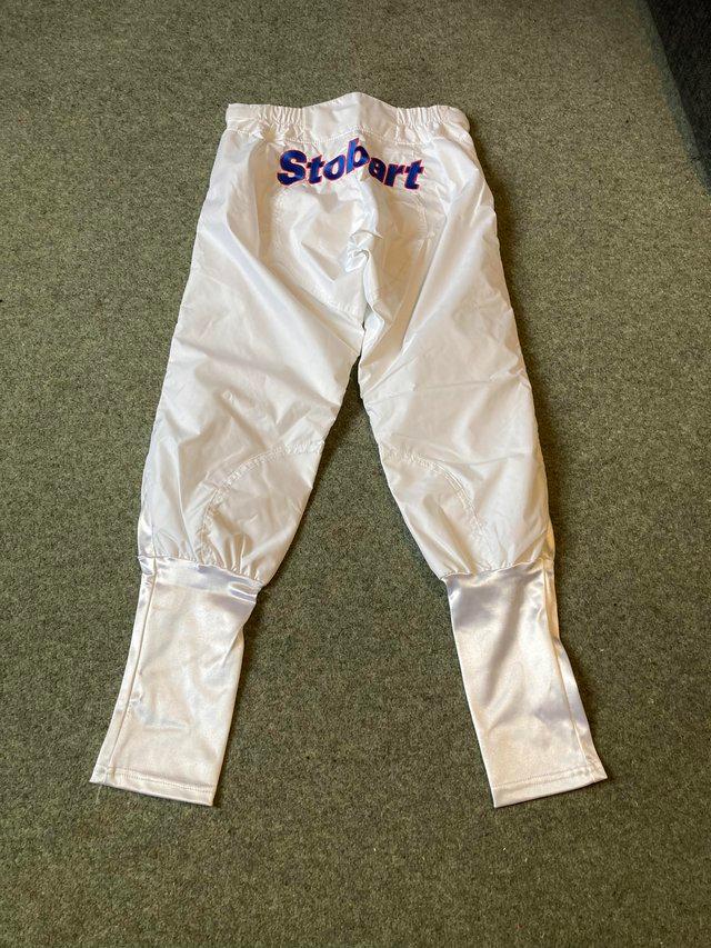 Preview of the first image of Jockeys white racing breeches ..