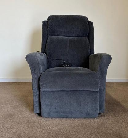 Image 4 of ELECTRIC RISER RECLINER DUAL MOTOR CHAIR GREY ~ CAN DELIVER