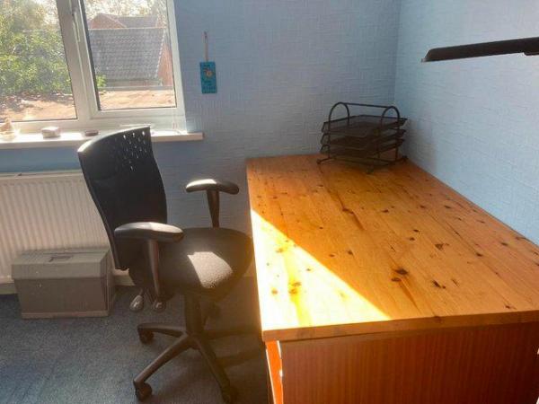 Image 3 of Office Table, Chair, Filing Cabinet, Light and Tray