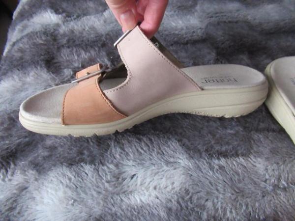 Image 3 of Ladies Hotter Slip on Sandals Size 7 (EEE??)