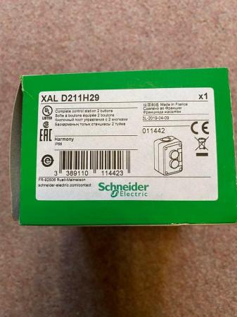Image 2 of 2 UNUSED SCHNEIDER XAL D211H29 START STOP PUSHBUTTON CONTROL