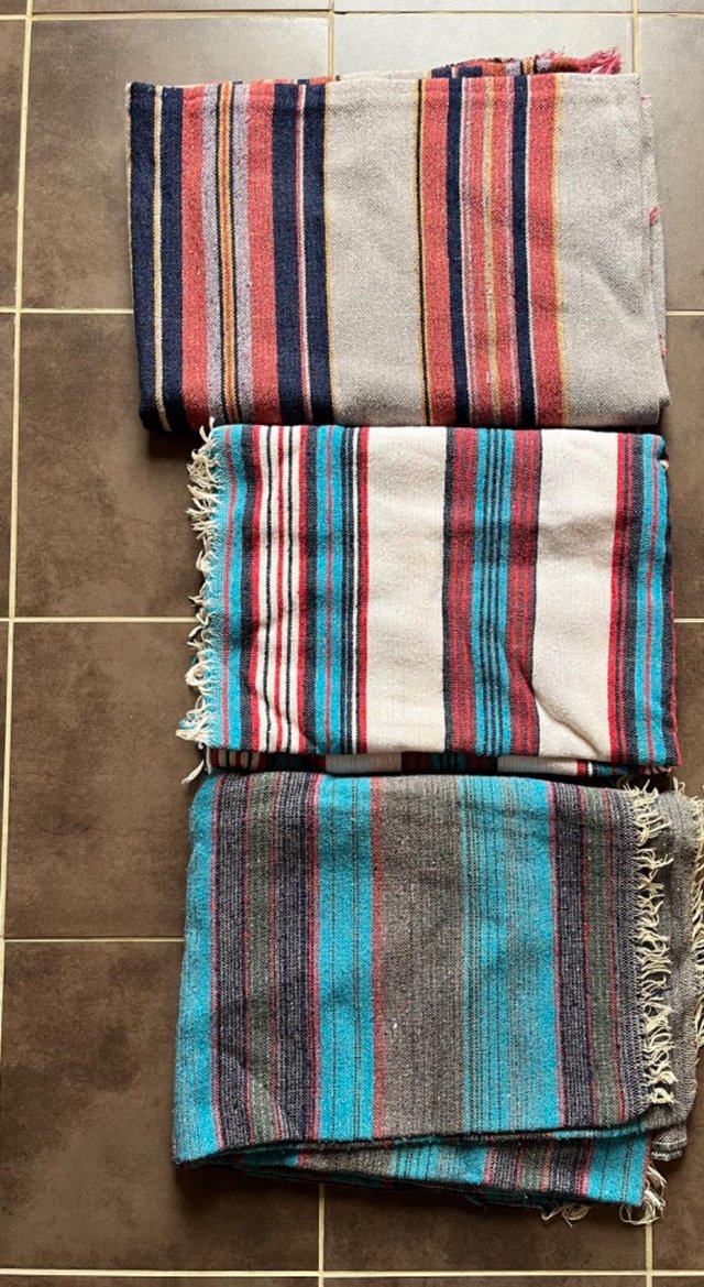 Preview of the first image of Cotton washable woven blankets/bedspreads/throws x 3.