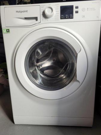 Image 1 of White Hotpoint large 9kg Washing Machine