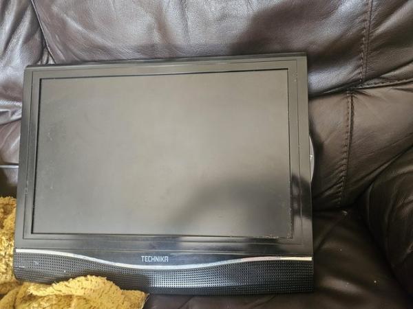 Image 1 of 15" TV With Built in DVD Player