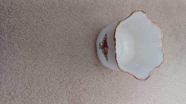 Image 3 of Royal Albert Old Country Roses Plant Pot 3.5" Tall by 4" dia