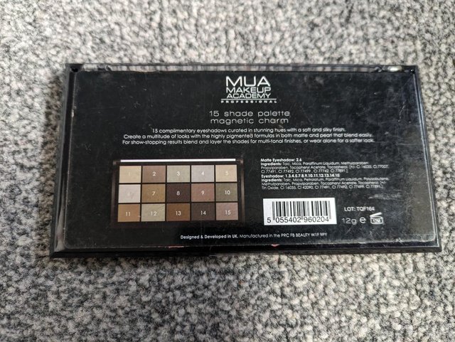 Preview of the first image of Mua Mackup Academy Eyeshadow Palette.