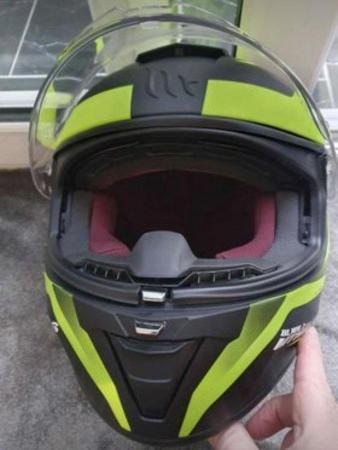 Image 2 of MT Blade 2 SV Blaster Matt Black/Fluo Motorbike Helmet.