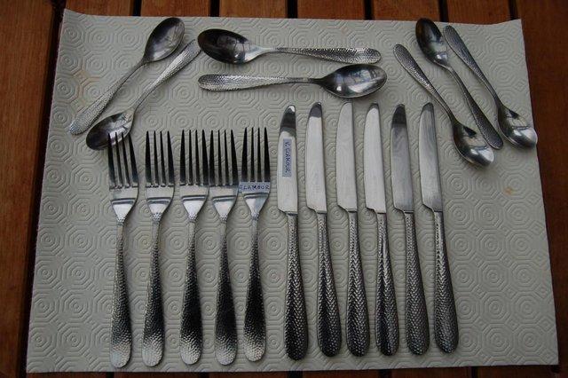 Preview of the first image of Viners 'Glamour' Stainless Vintage Cutlery, Nice Condition.