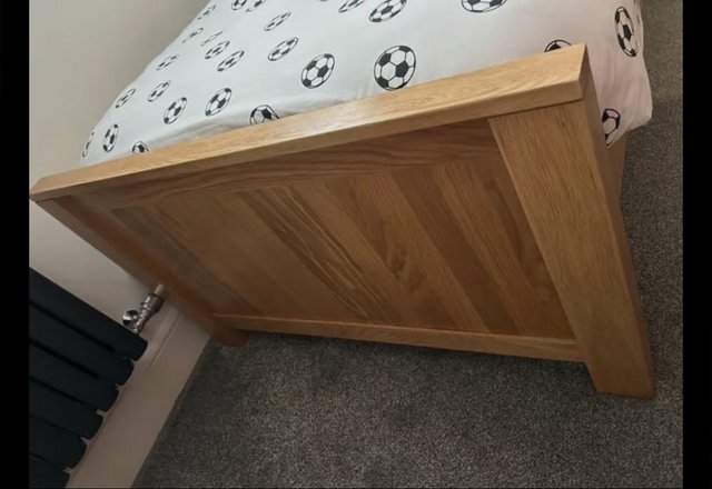 Image 2 of Solid oak single bed and mattress