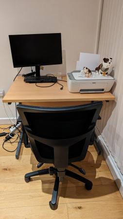 Image 3 of Office desk with adjustable chair