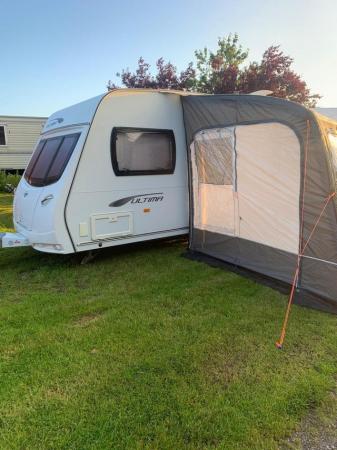 Image 39 of 2011 LUNAR ULTIMA 462,2 BERTH,AWNING,MOVER,SUPER COND.