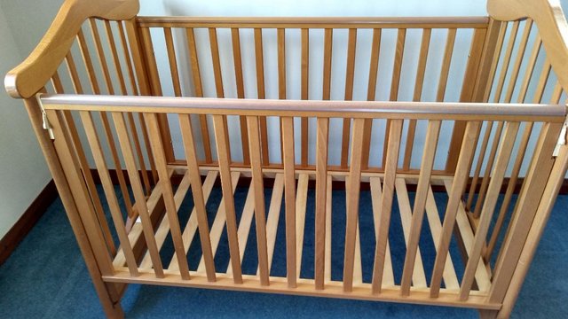 Image 2 of Cossato cot/toddler bed with John Lewis premium fibre mattre
