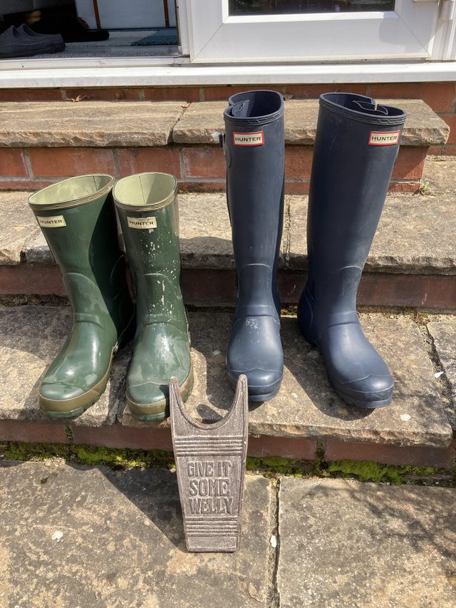 Preview of the first image of Men’s Hunter Wellies, 2 pairs, one blue, one green.