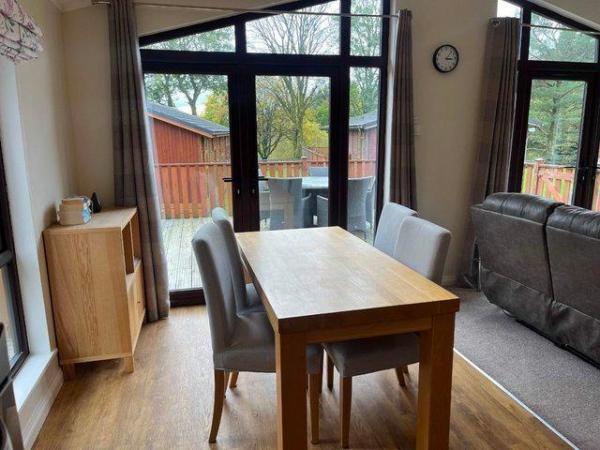 Image 9 of A spacious, Bright and Modern Two Bedroom Luxury Lodge
