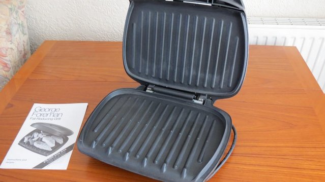 Image 2 of George Foreman Fat Reducing Grill