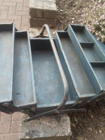 Image 2 of Vintage Cantilever tool box, 5 tray 17 inch long.