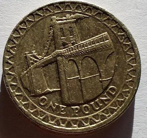 Image 2 of 2005 Menai Bridge £1 Coin in very good condition