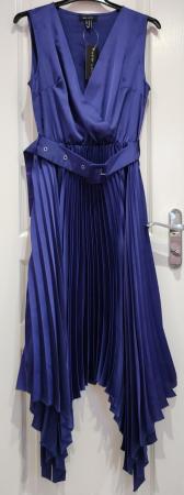 Image 3 of New Look Purple Occasion Satin Pleated Dress UK 12