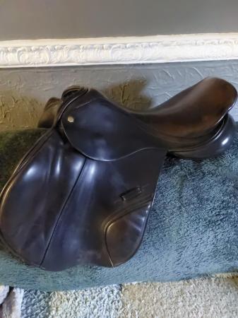Image 2 of Albion k2 jump saddle for sale