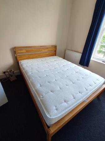 Image 1 of King-size Bed & Mattress (like new)