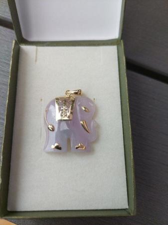 Image 1 of Beautiful lavender jade and gold elephant