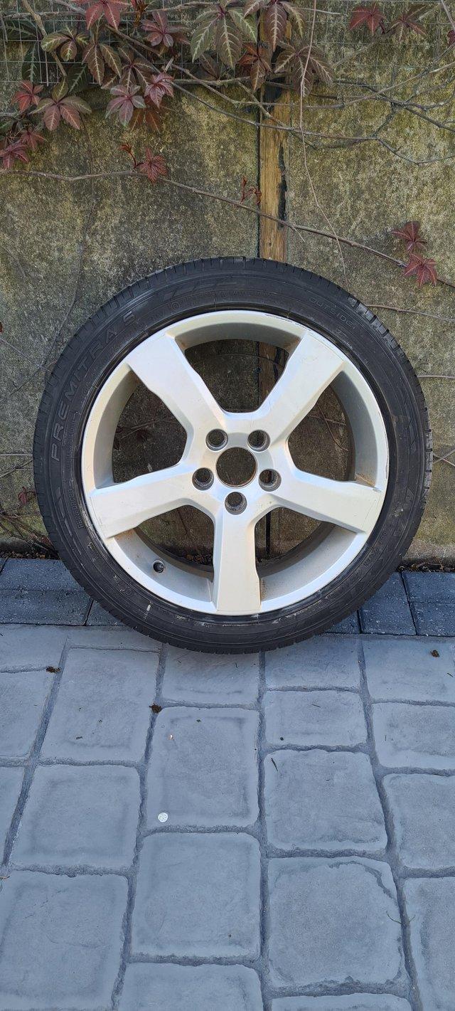 Preview of the first image of 17 inch Alloy wheel for volvo v50.