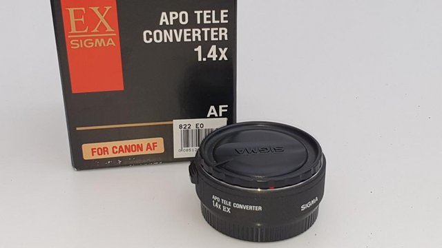 Image 2 of Sigma EX DG APO Tele Converter Lens 1.4x Canon EF-mount Mint